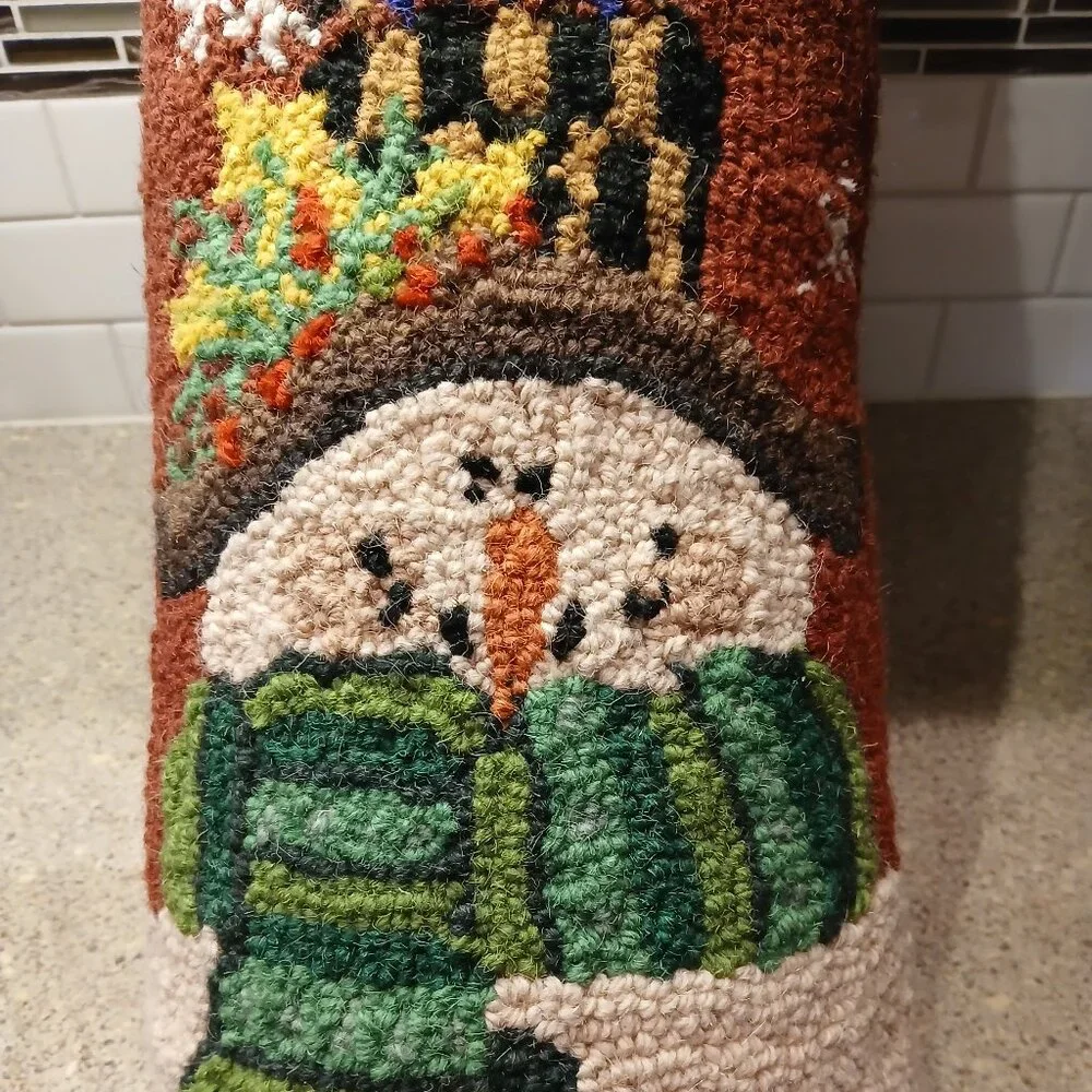 Peking Handicraft Hand-Hooked Wool Snowman Lumbar Pillow - 8x24 inches